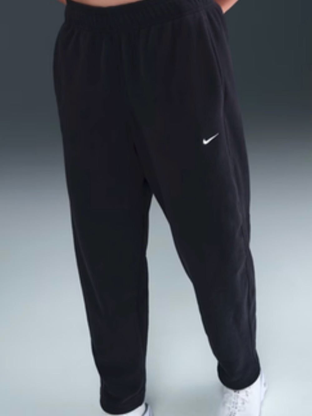 Nike therma fit one fleece women’s sweatpants black size large